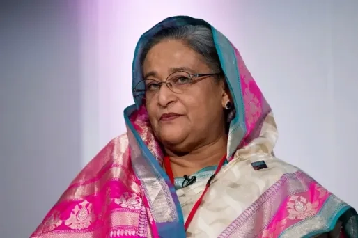 Ex-premier Sheikh Hasina kondigt terugkeer naar Bangladesh aan ondanks doodstraf