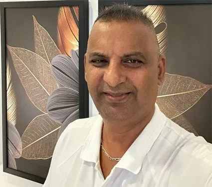 Auto-expert Pherai waarschuwt: Suriname nog niet klaar voor elektrische voertuigen