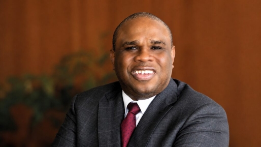 Financieringsprogramma van US$ 1 miljard voor beursgang Dangote-raffinaderij