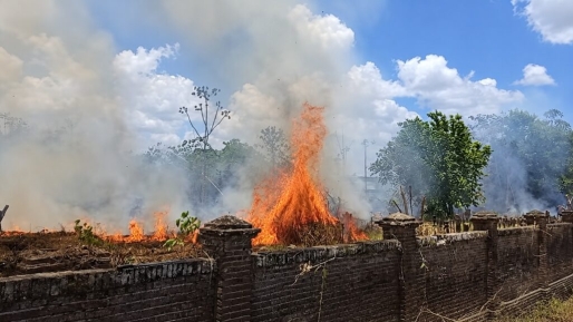 Fokké: brand veroorzaakt onherstelbare schade aan grafmonumenten Oranjetuin