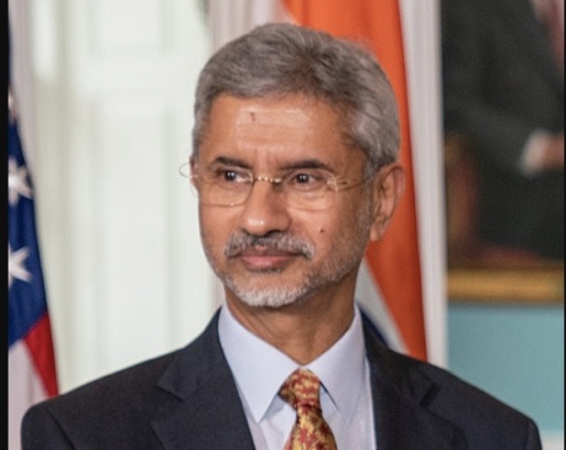Minister van India brengt officieel bezoek aan Suriname op uitnodiging van Bouva
