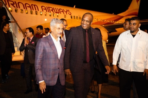 Indiase minister Jaishankar arriveert in Suriname 