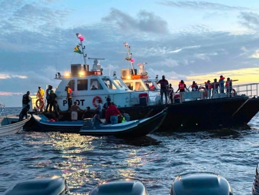 Veerboot met 116 opvarenden kapseist in Guyana
