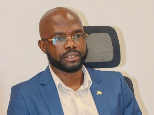 Minister Misiekaba zet in op meer HIV-bewustwording en testcapaciteit