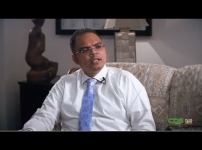 Embedded thumbnail for 45 JAAR SREFIDENSI: AFLEVERING 1 INTERVIEW MET DIRECTEUR LUZIANO TRUIDEMAN