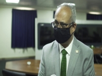 Embedded thumbnail for GESPREK MET MINISTER ALBERT RAMDIN OVER ZOOM CONFERENCE MET CARICOM STAATSHOOFDEN & REGERINGSLEIDERS