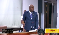Embedded thumbnail for Stemming om ex-minister Bronto Somohardjo te vervolgen - 32 stemmen voor